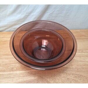2 Vintage Pyrex Visions Cranberry Nesting Mixing Bowls #322 & #325 1L & 2.5L